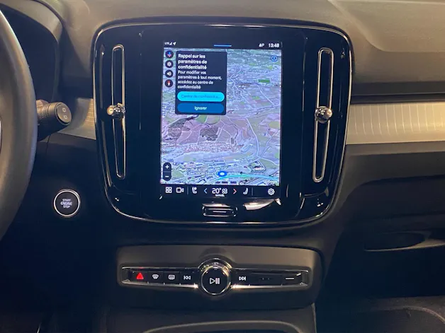 Volvo XC40 2.0 B4 MH Plus Dark