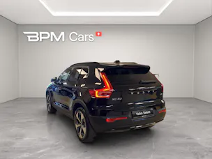 Volvo XC40 2.0 B4 MH Plus Dark