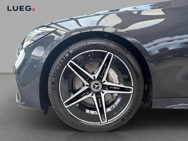 Mercedes-Benz C 200 4Matic AMG Line