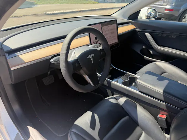 Tesla Model 3 Long Range Dual Motor AWD