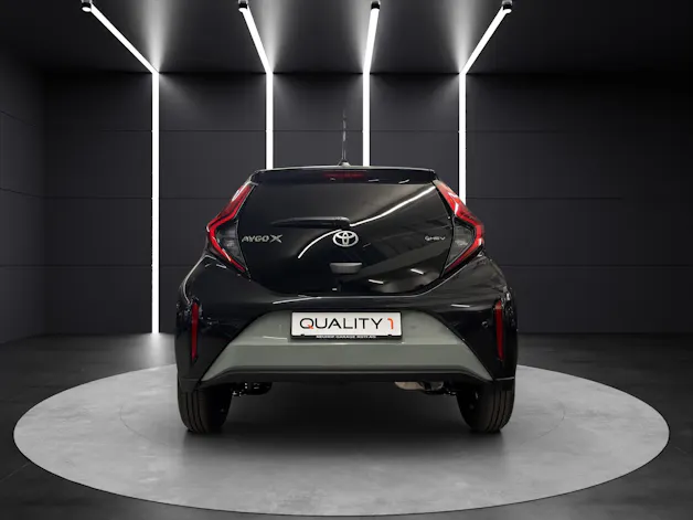 Toyota Aygo X 1.5 VVT-i HSD Trend