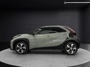 Toyota Aygo X 1.5 VVT-i HSD Trend