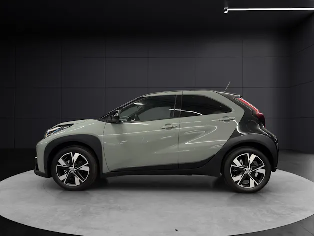 Toyota Aygo X 1.5 VVT-i HSD Trend