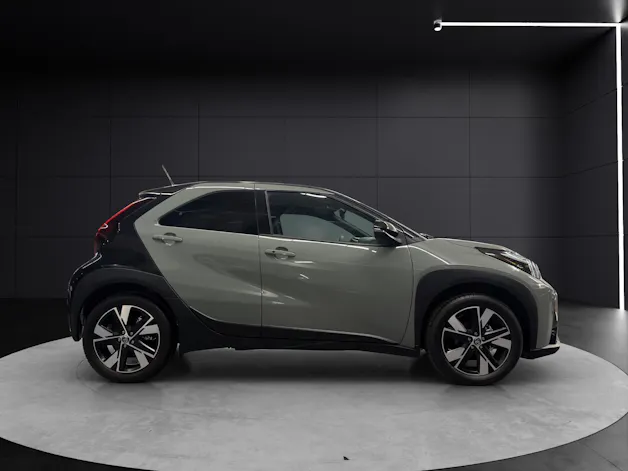 Toyota Aygo X 1.5 VVT-i HSD Trend