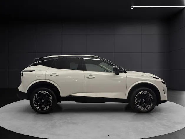 Nissan Qashqai 1.3 DIG-T 158 N-Connecta