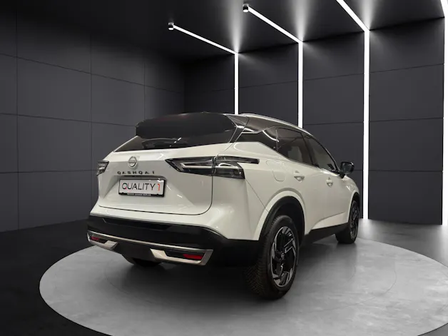 Nissan Qashqai 1.3 DIG-T 158 N-Connecta