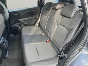 SUBARU FORESTER 11