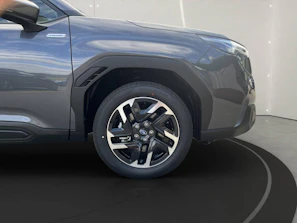 SUBARU FORESTER 8