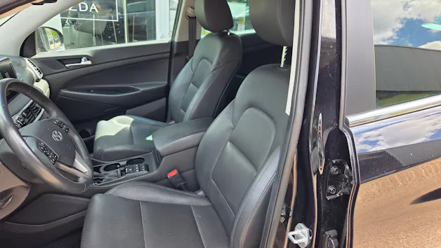 Hyundai Tucson 1.6 TGDI Amplia 4WD DCT