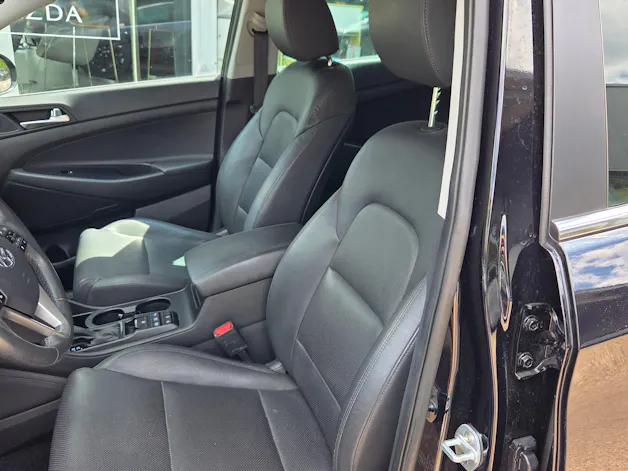 Hyundai Tucson 1.6 TGDI Amplia 4WD DCT
