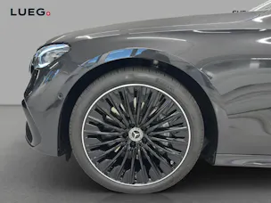 MERCEDES-BENZ E 220 d T 4Matic 9G-Tronic "Swiss Star"