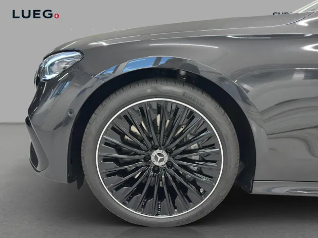 MERCEDES-BENZ E 220 d T 4Matic 9G-Tronic "Swiss Star"