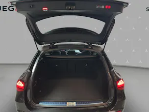 MERCEDES-BENZ E 220 d T 4Matic 9G-Tronic "Swiss Star"
