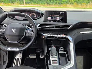 PEUGEOT 3008 1.6 THP GT Line EAT