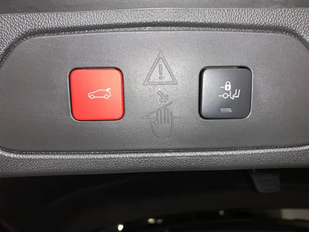 Opel Grandland 1.2i TP Blitz Automatik