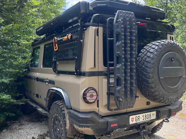 INEOS Grenadier Utility Wagon 3.0 Twin Turbo Diesel by capricorntrucks.ch