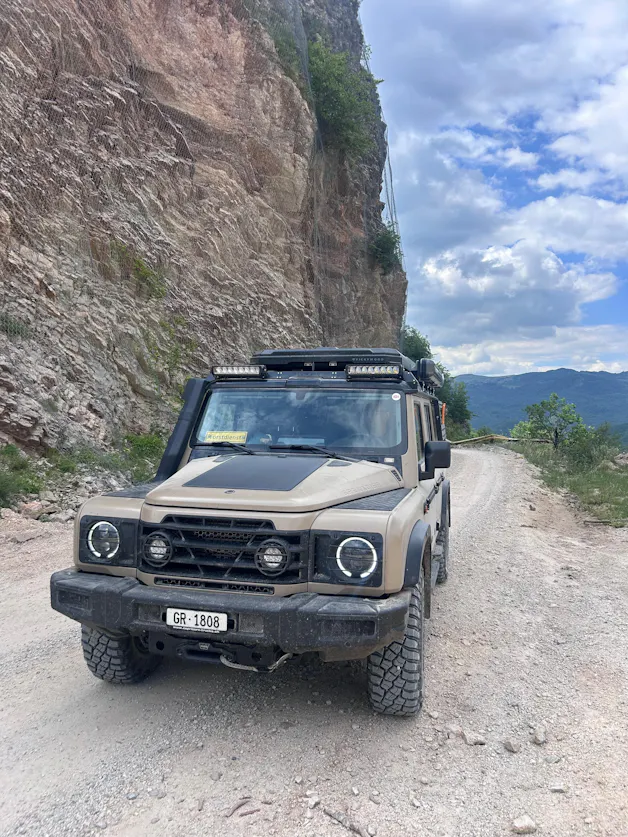 INEOS Grenadier Utility Wagon 3.0 Twin Turbo Diesel by capricorntrucks.ch