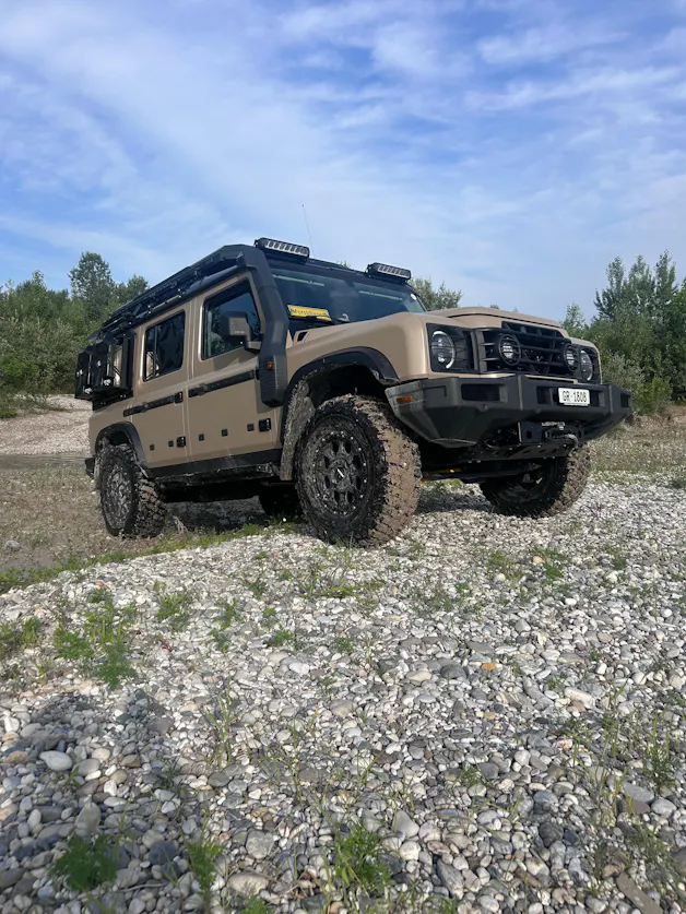 INEOS Grenadier Utility Wagon 3.0 Twin Turbo Diesel by capricorntrucks.ch