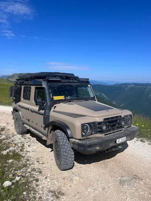 INEOS Grenadier Utility Wagon 3.0 Twin Turbo Diesel by capricorntrucks.ch