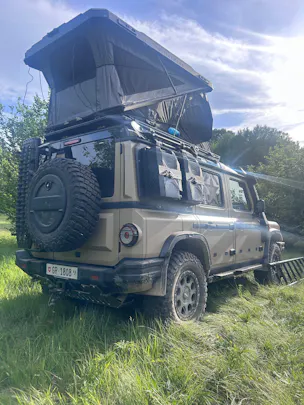 INEOS Grenadier Utility Wagon 3.0 Twin Turbo Diesel by capricorntrucks.ch