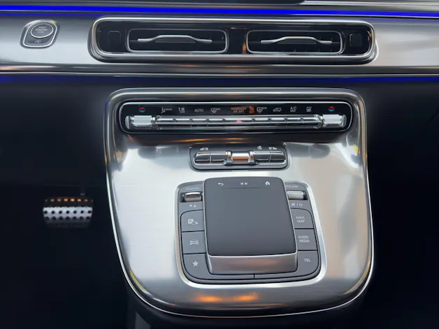 Mercedes-Benz V 300 d lang 4Matic Swiss Edition 9G-Tronic