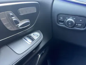 MERCEDES-BENZ V 300 d lang 4Matic Swiss Edition 9G-Tronic