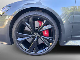 AUDI RS6 Avant 4.0 TFSI V8 quattro