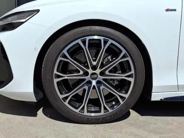 Audi A6 Avant TDI quattro 150 kW S tronic