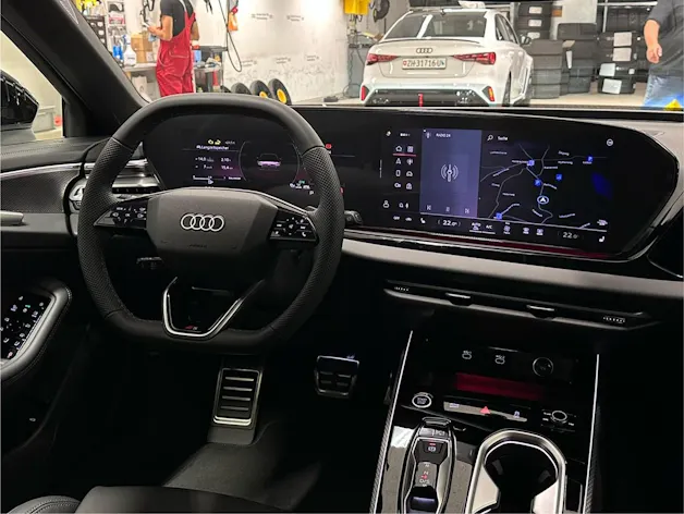 AUDI A6 Avant TDI quattro 150 kW S tronic
