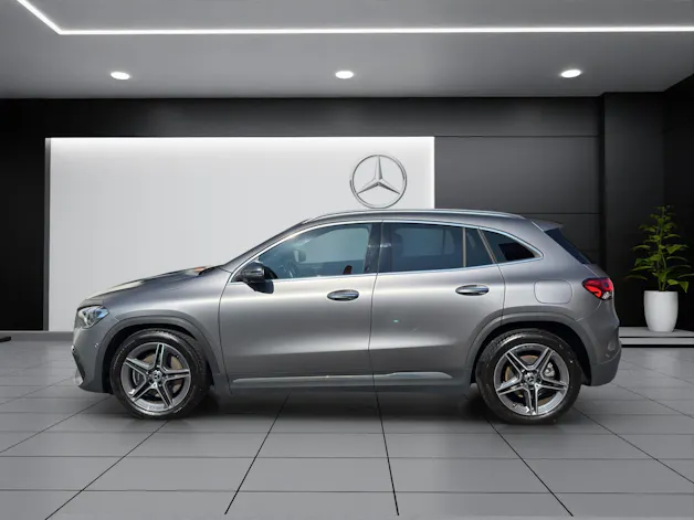 Mercedes-Benz GLA 250 4Matic AMG Line 8G-DCT