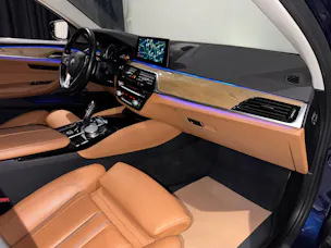 BMW 530d xDrive Luxury Line Steptronic | 1.Hand | CH |