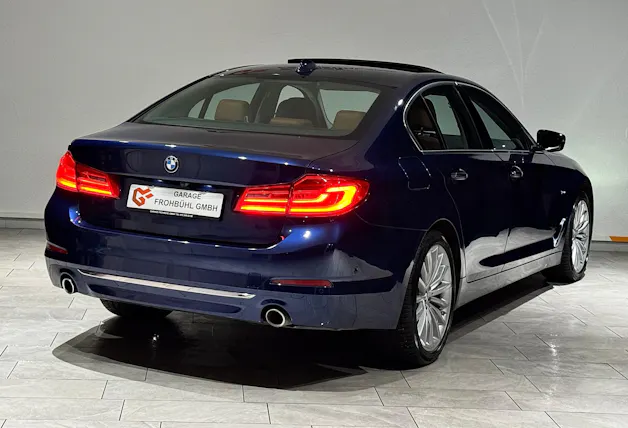 BMW 530d xDrive Luxury Line Steptronic | 1.Hand | CH |