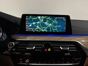 BMW 530d xDrive Luxury Line Steptronic | 1.Hand | CH |