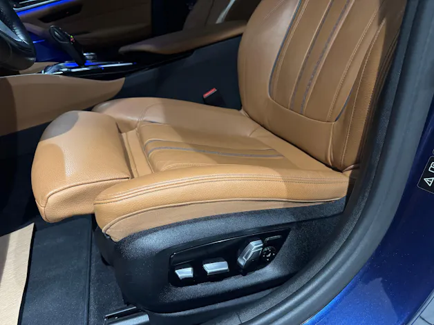 BMW 530d xDrive Luxury Line Steptronic | 1.Hand | CH |
