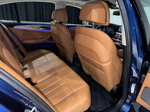BMW 530d xDrive Luxury Line Steptronic | 1.Hand | CH |