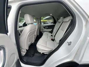 Land Rover Discovery Sport 2.0 TD4 HSE Luxury AT9