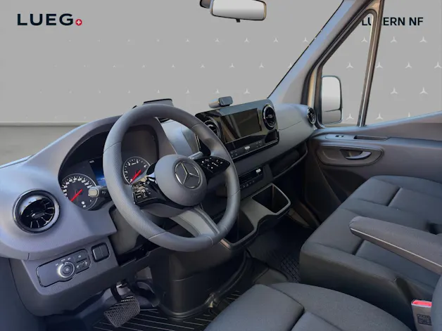 Mercedes-Benz Sprinter 317 CDI S Pro 9G-TRONIC