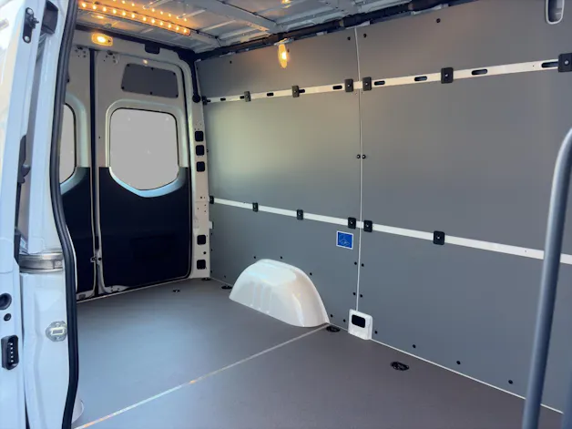 Mercedes-Benz Sprinter 317 CDI S Pro 9G-TRONIC