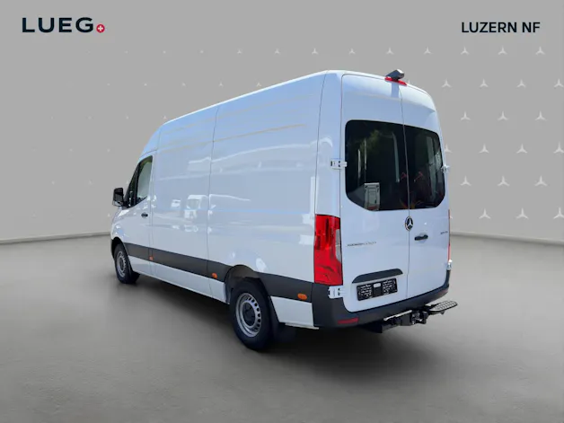 Mercedes-Benz Sprinter 317 CDI S Pro 9G-TRONIC