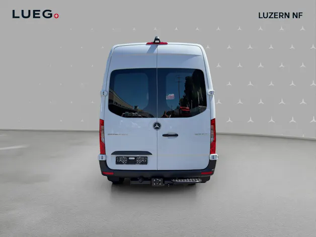 Mercedes-Benz Sprinter 317 CDI S Pro 9G-TRONIC