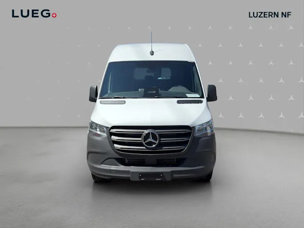 Mercedes-Benz Sprinter 317 CDI S Pro 9G-TRONIC