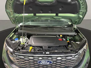 FORD E-Tourneo Courier Titanium