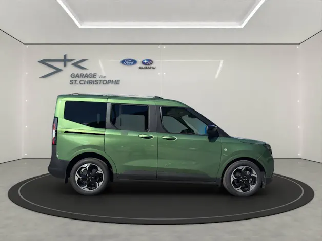 Ford E-Tourneo Courier Titanium