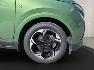 FORD E-Tourneo Courier Titanium