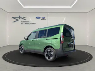 FORD E-Tourneo Courier Titanium