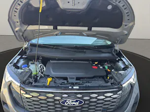 FORD E-Tourneo Courier Titanium