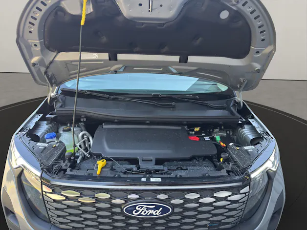 Ford E-Tourneo Courier Titanium