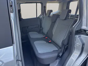 FORD E-Tourneo Courier Titanium