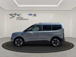 FORD E-Tourneo Courier Titanium