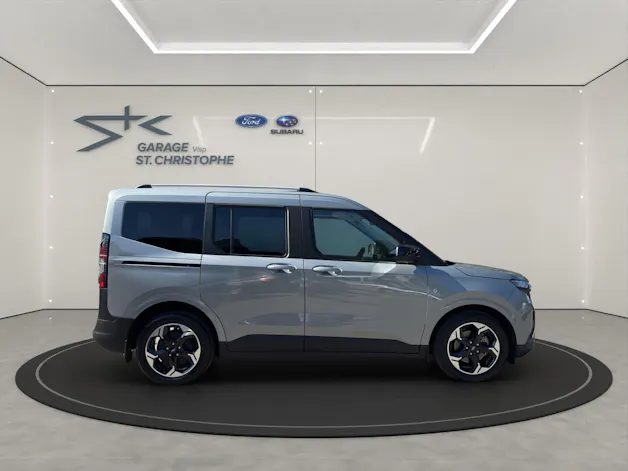 Ford E-Tourneo Courier Titanium